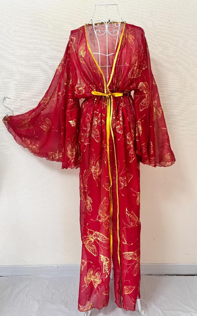 【新品】ベリーダンス用 前開き とろみガラベーヤ★蝶柄 レッド（赤）