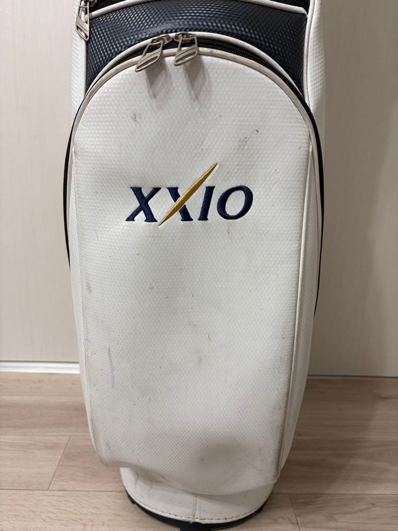 XXIO ゴルフキャディバッグ ホワイト