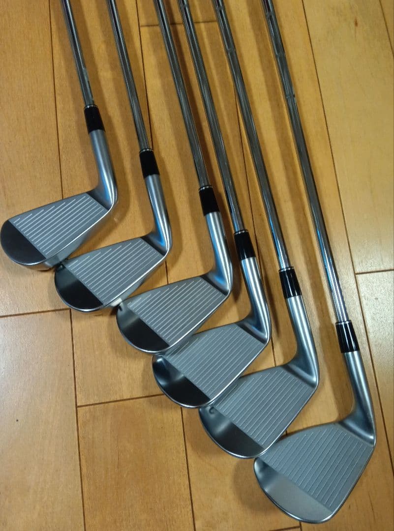 【超美品】スリクソンZXi5 DG85 S200 #６〜AW ６本セット