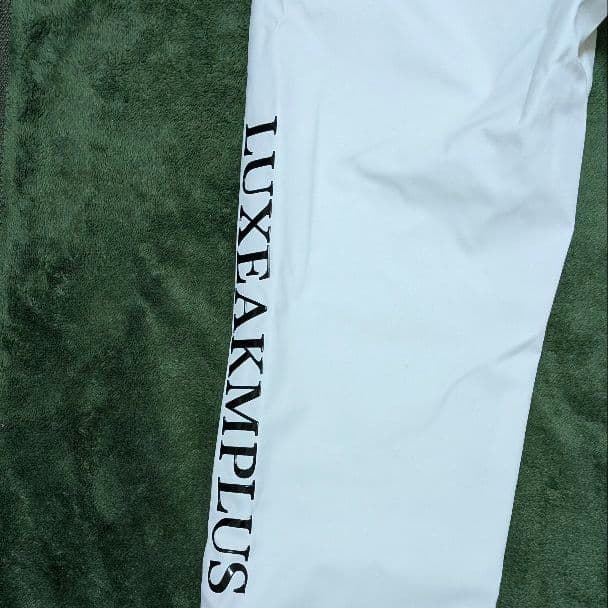 【新品】LUXEAKMPLUS 防風サイドロゴスラックスパンツ Mサイズ