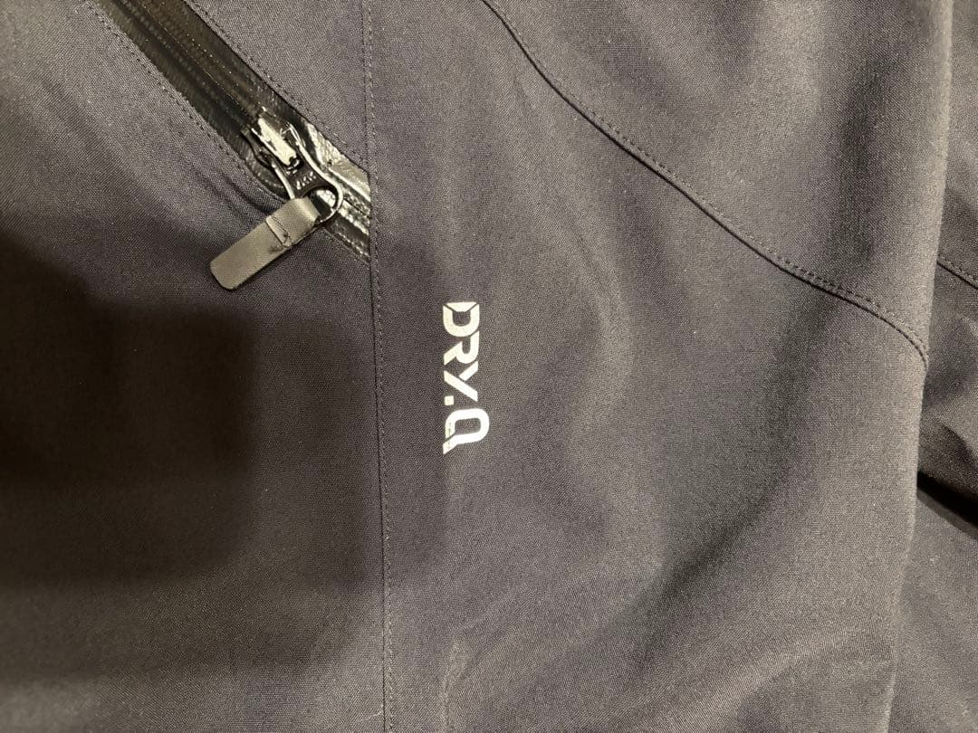MOUNTAIN HARDWEAR コヒージョン　上下セット　Mサイズ