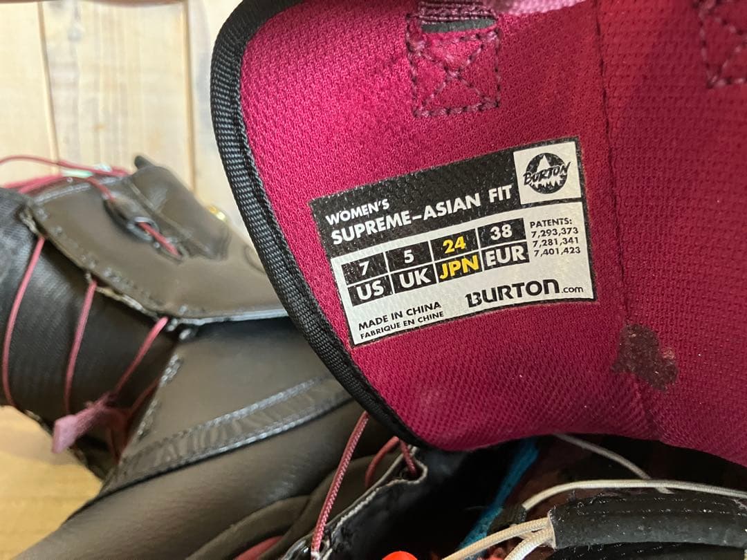 2014-2015 バートン　supreme アジアンフィット　24㎝