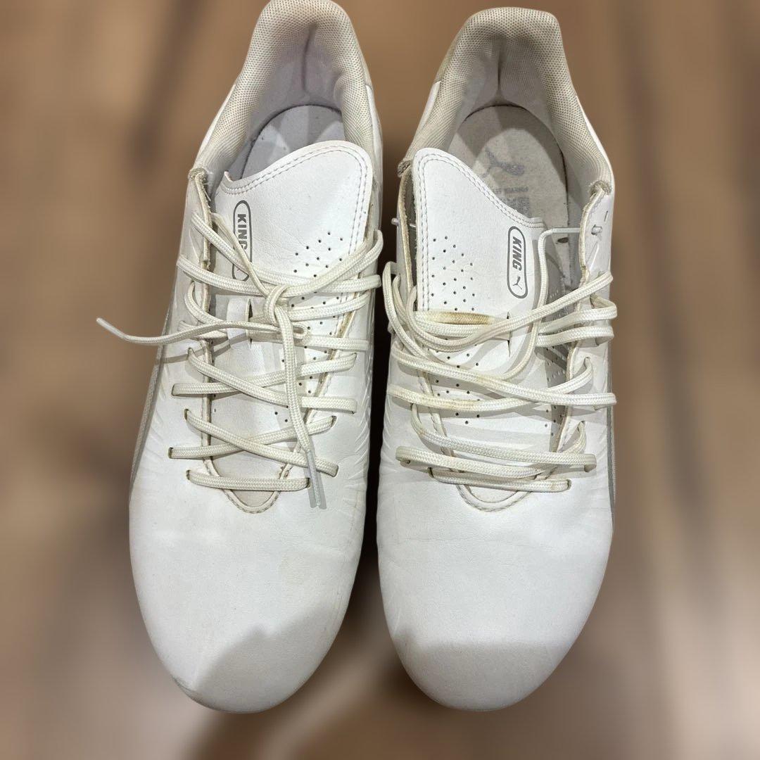 【3/1までお値引中】 puma サッカースパイク　28ワイド