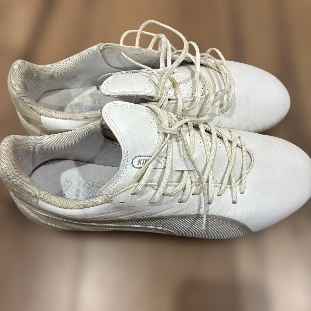 【3/1までお値引中】 puma サッカースパイク　28ワイド