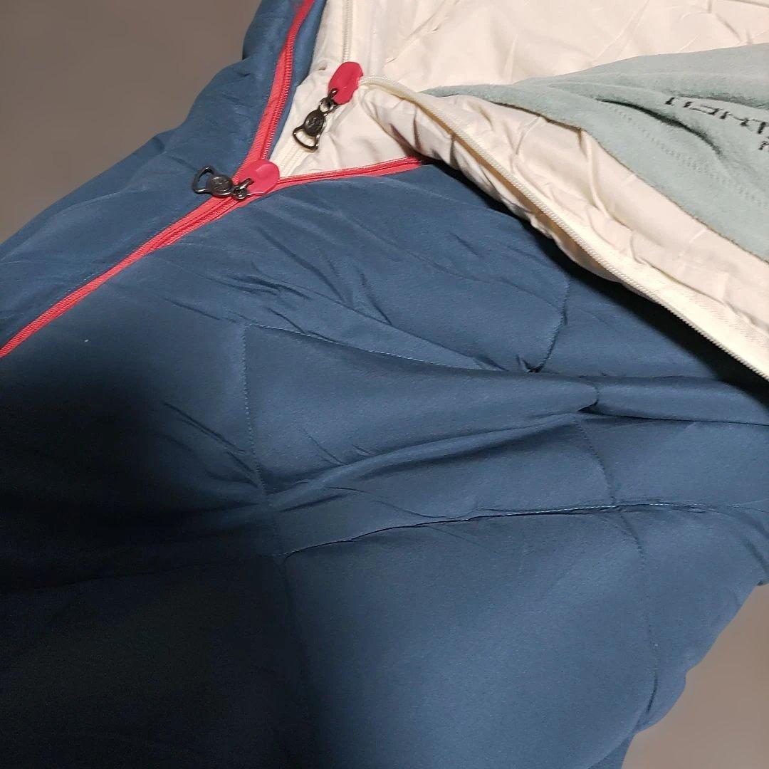 極美品 Colemanマルチレイヤースリーピングバッグ 4シーズン対応モデル