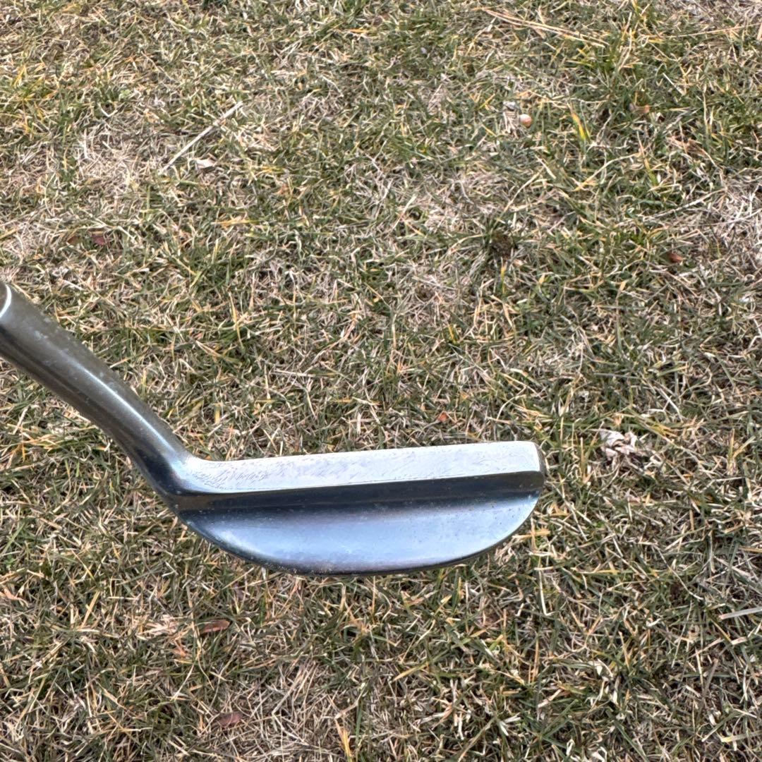 Wilson 8802 パター