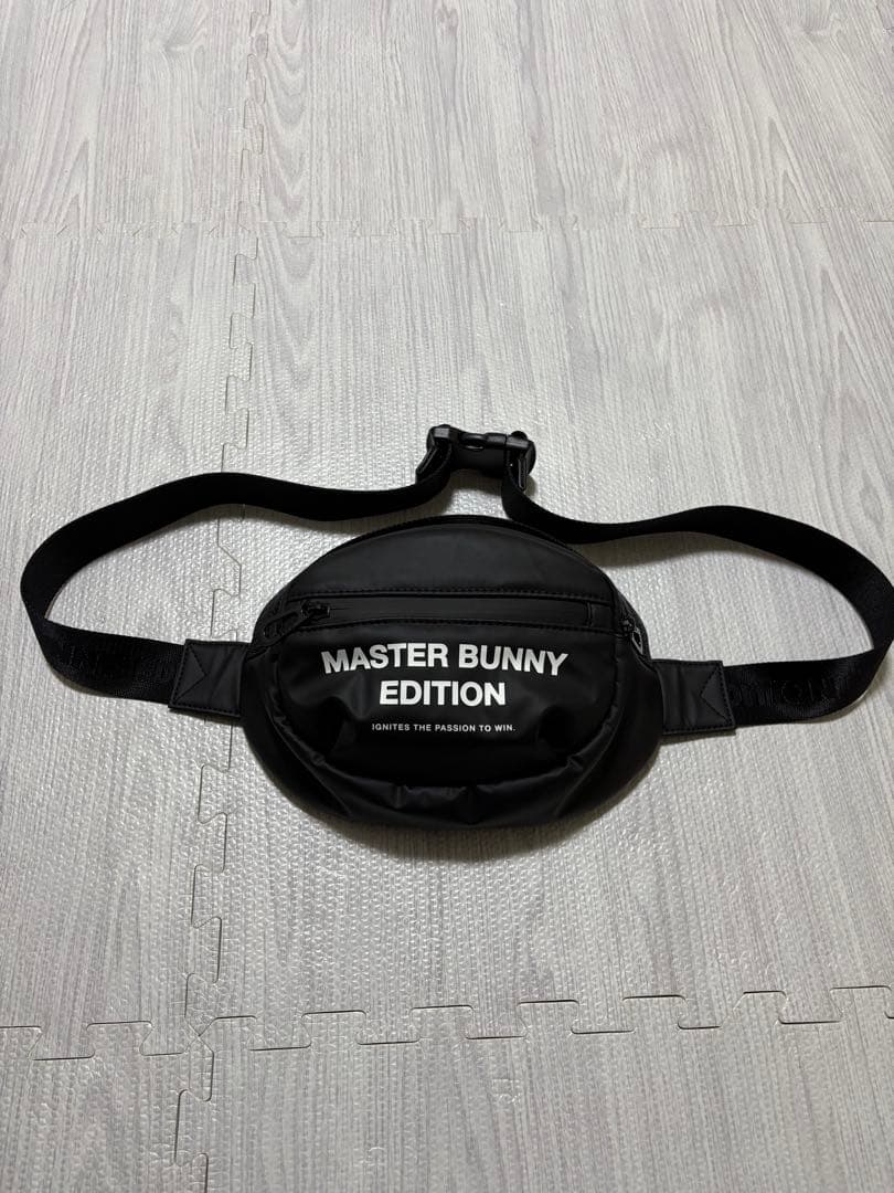 MASTER BUNNY EDITION カートバッグ ボディバッグ ポーチ