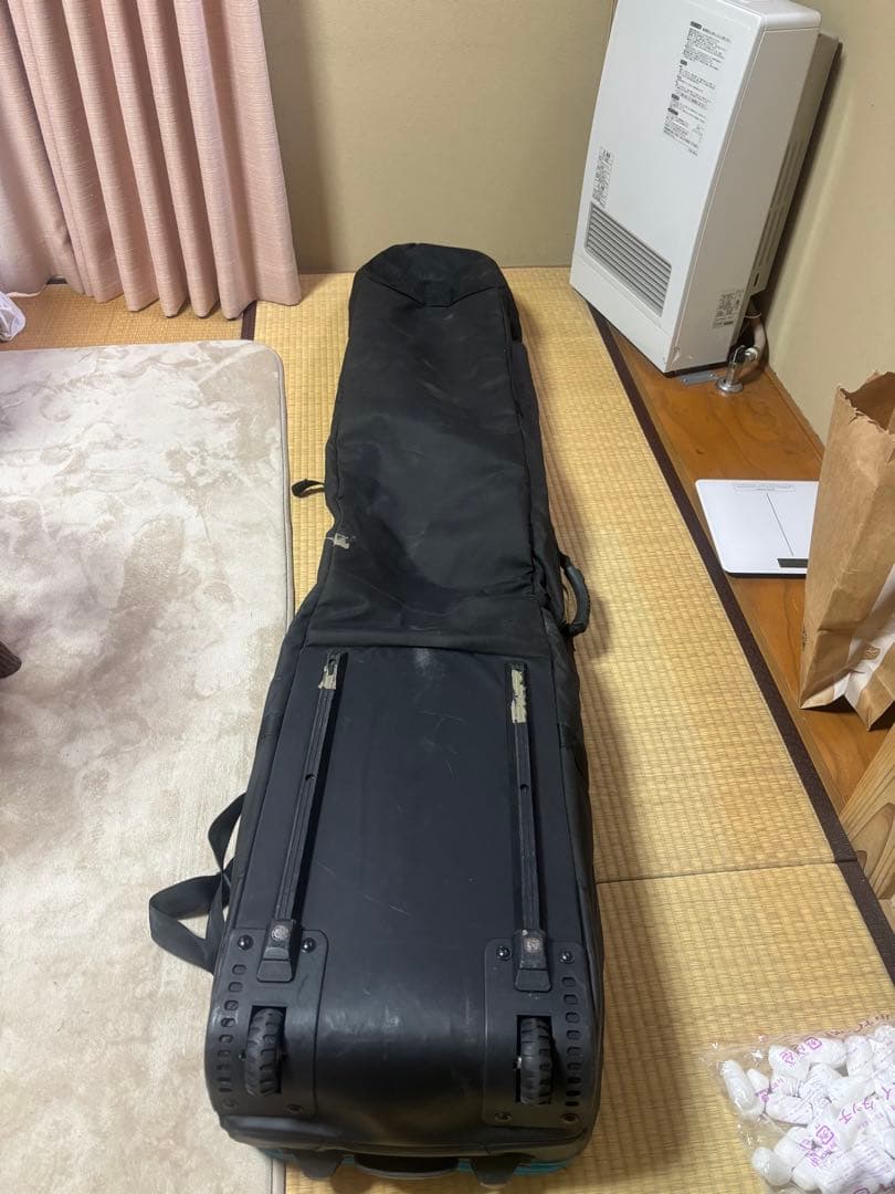 スノーボードバッグ キャスター付き 黒/青