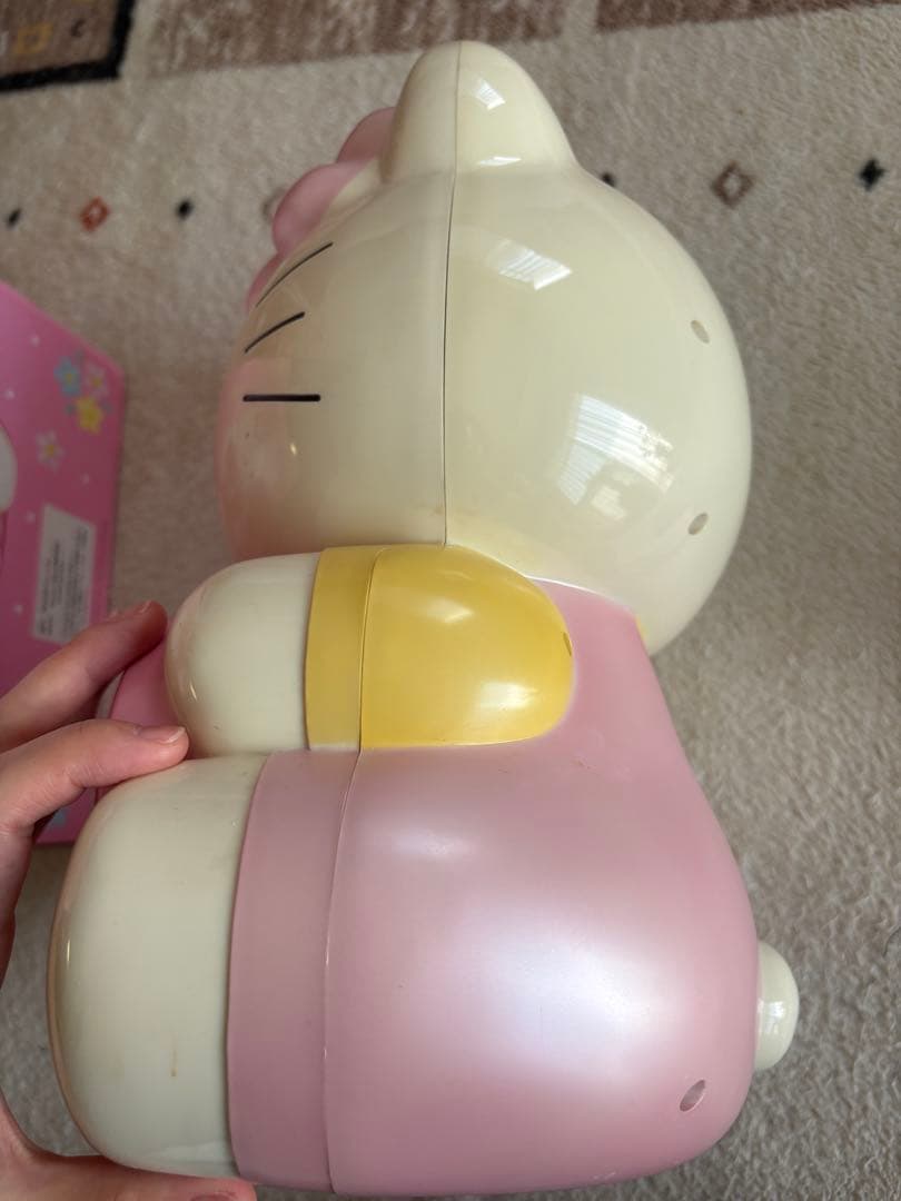 値下げ☆ハローキティ 目覚まし時計 レトロ　音声時報クロック 　sanrio