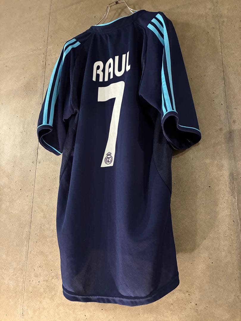 【美品】02/03 レアル・マドリード 7 RAUL ラウル 紺 XL 希少