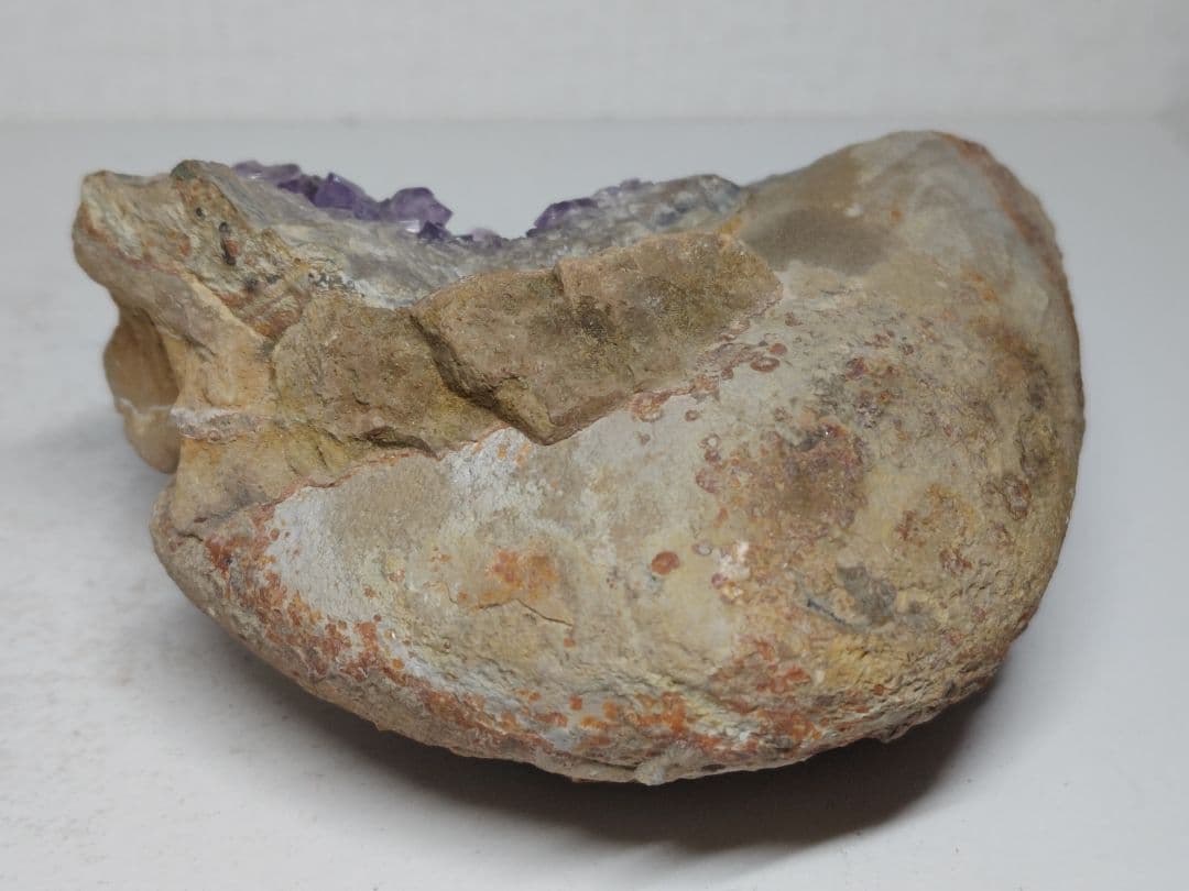 ジオード 1.1kg アメジスト 水晶 原石 鑑賞石 自然石 誕生石 鉱物 鉱石