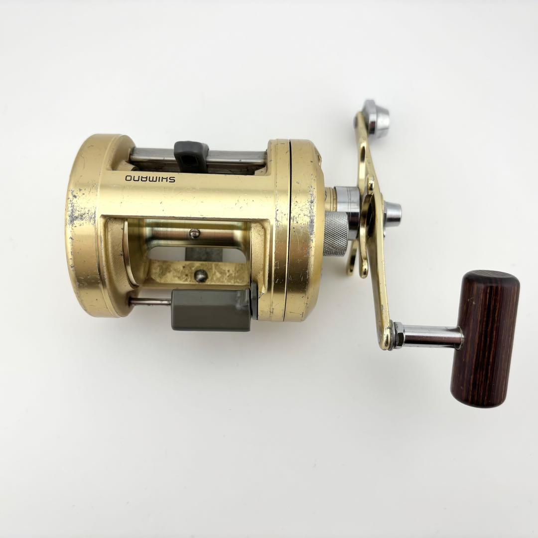 シマノ　カルカッタ小舟1000 SHIMANO