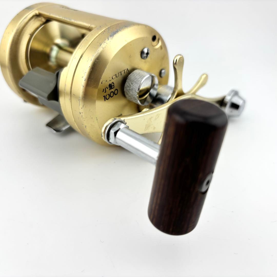 シマノ　カルカッタ小舟1000 SHIMANO