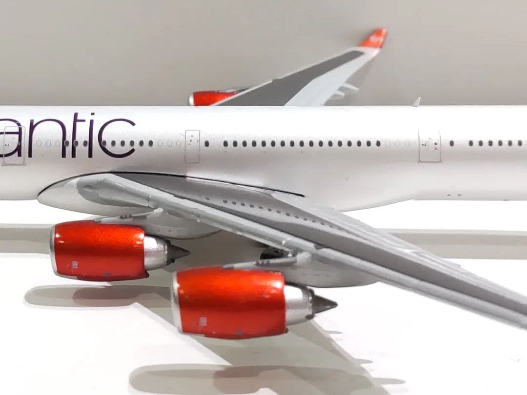 航空機・ヘリコプター Virgin Atlantic A340-600 1/400