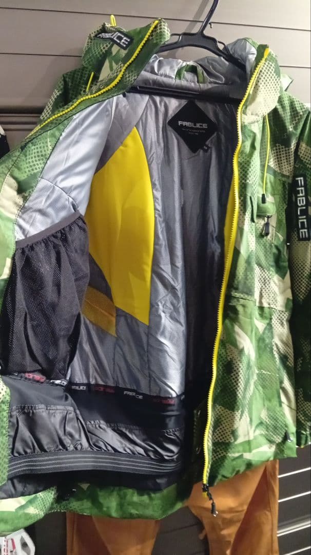 初心者スキーフルセット ブーツ25cm スキー153cm ウェアＳ