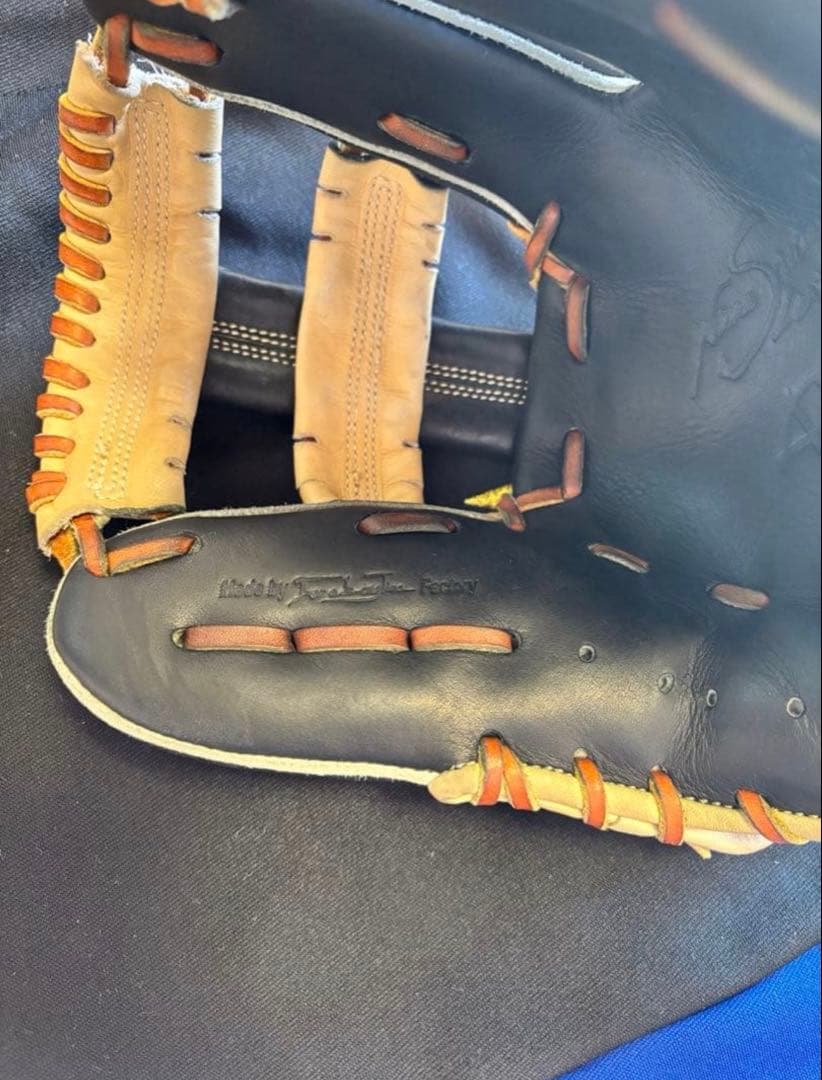 アトムズ　日本製　軟式グローブ 006型