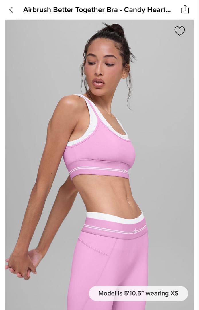 alo yogaスポーツブラ ピンクAirbrush Better Bra