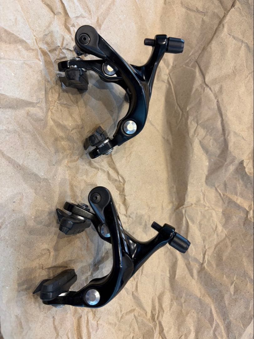 Shimano 105 r7000 キャリパーブレーキ