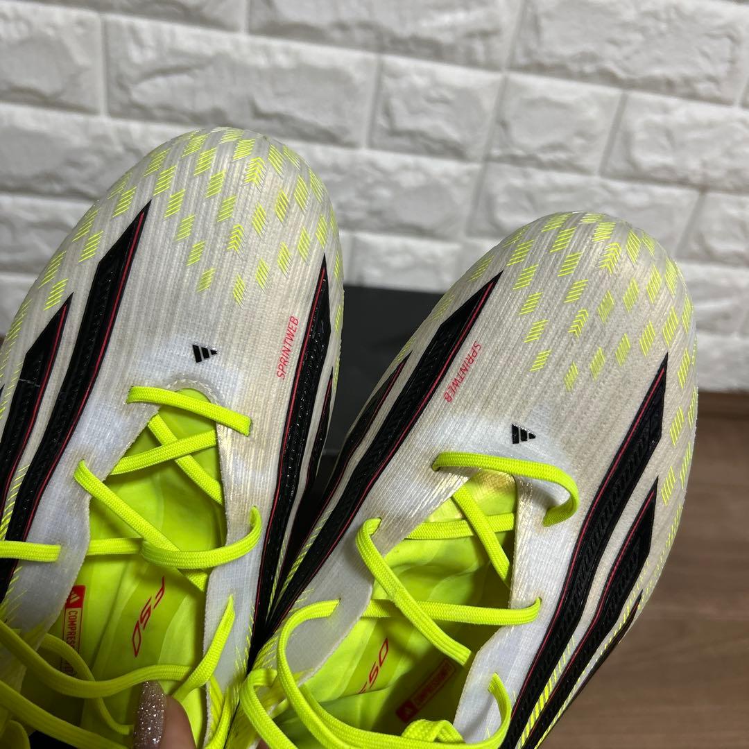 28cm　サッカー　スパイク　アディダス　軽量　芝　土　F50 JR6466