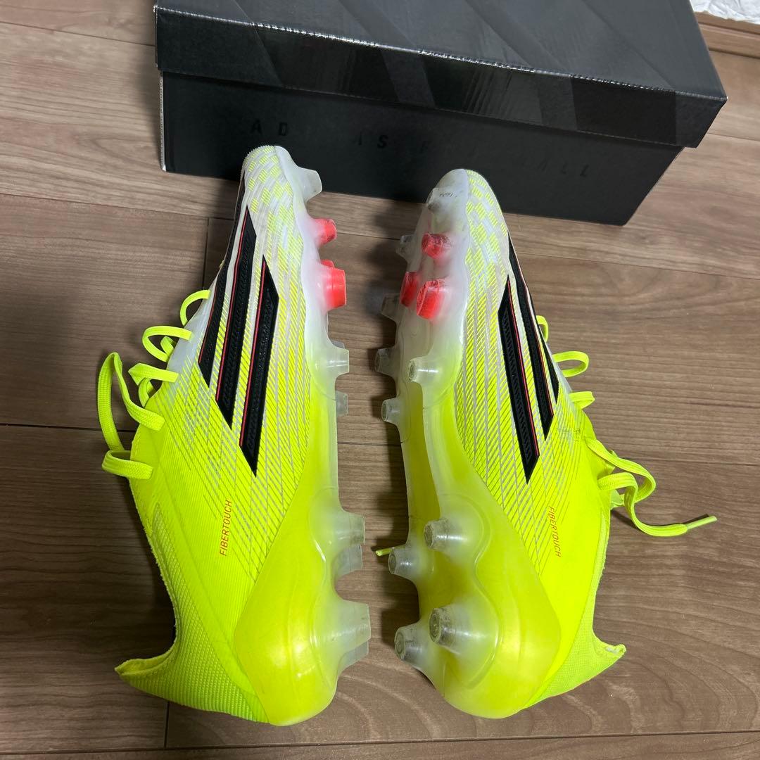 28cm　サッカー　スパイク　アディダス　軽量　芝　土　F50 JR6466
