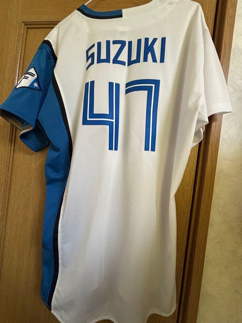 FIGHTERS ユニフォーム SUZUKI 47