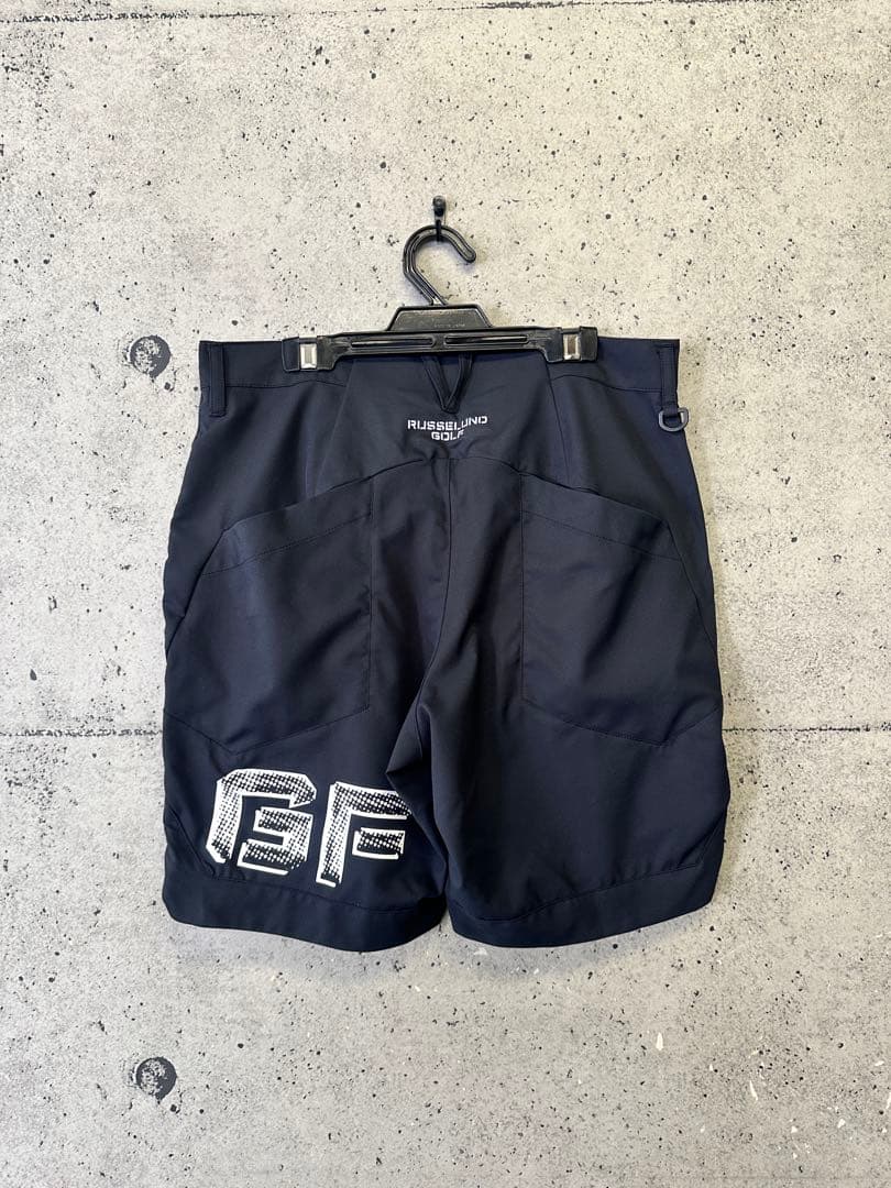 【新品未使用】サイズ4 メンズ ハーフパンツ ラッセルノ 2670