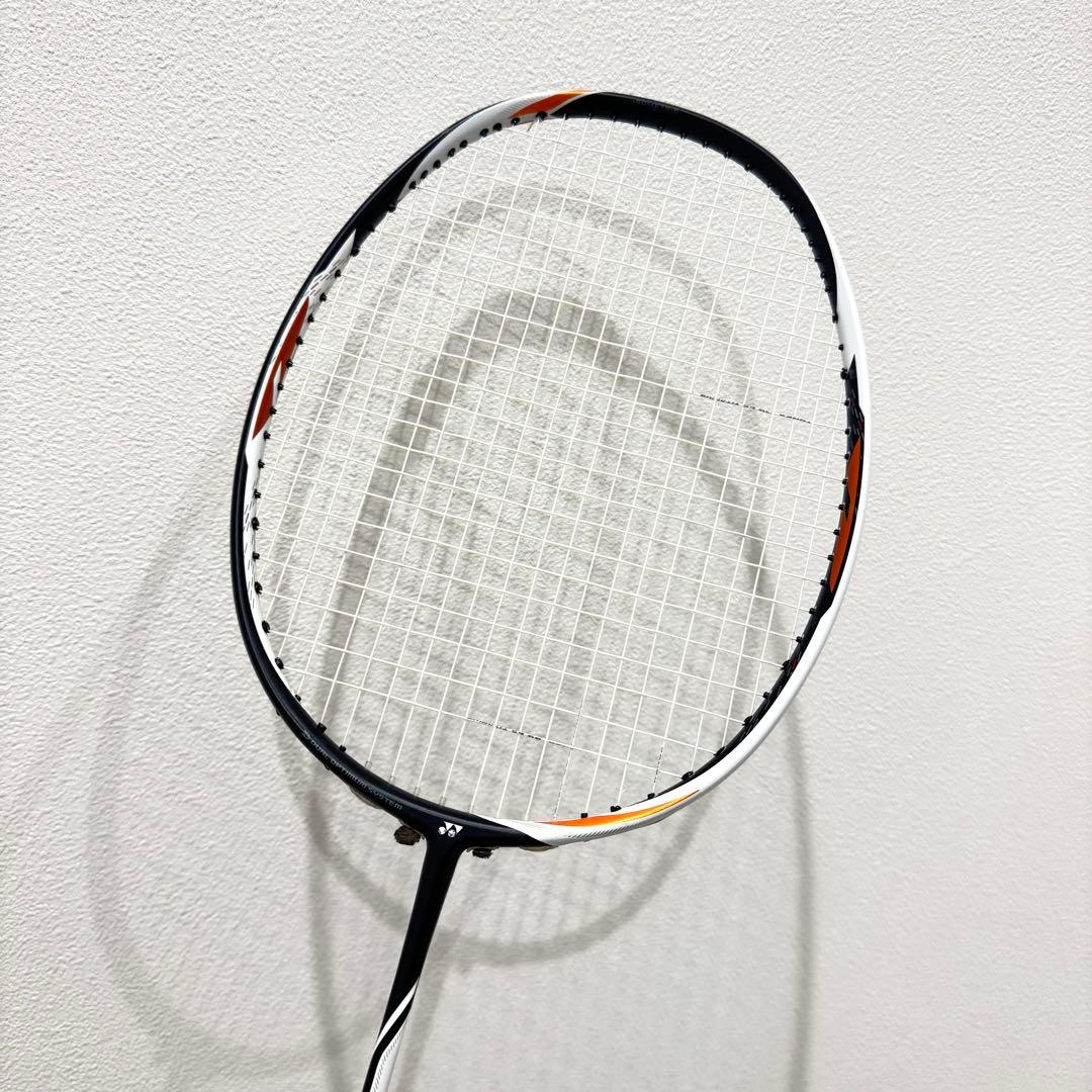 【美品】　YONEX DUORA Z-STRIKE バドミントンラケット