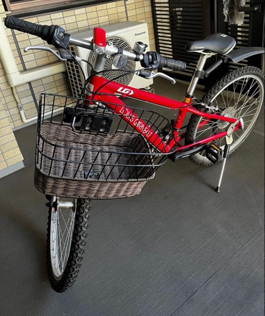 立川市内手渡し希望　配送は要相談　ルイガノ　子供用自転車24インチ レッド