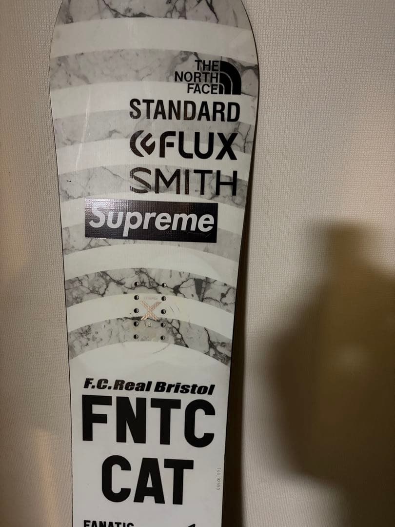 スノーボード FNTC CAT