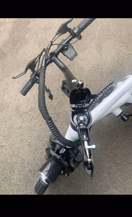 折りたたみ電動自転車