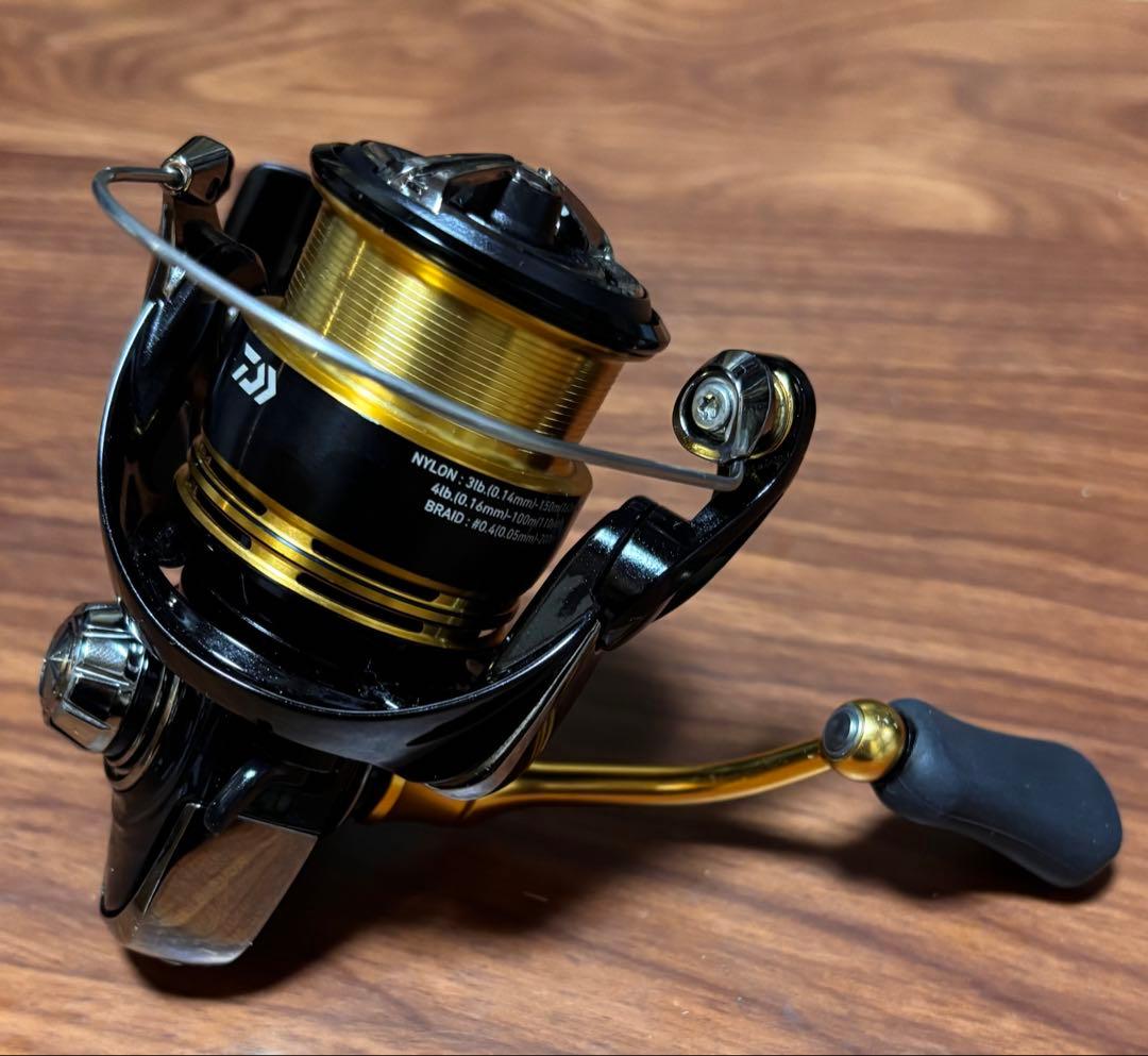 Daiwa 23レガリス LT2000S-P スピニングリール