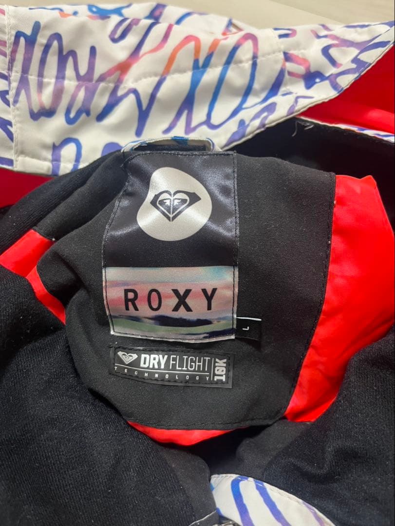 ROXY スノーボードウェアセット（ジャケット＆パンツ）
