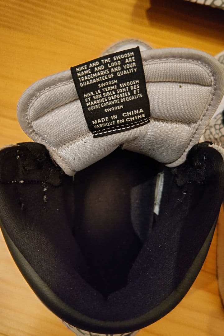 シューズ(男性用) NIKE Air Jordan 1 Retro High WhiteCement