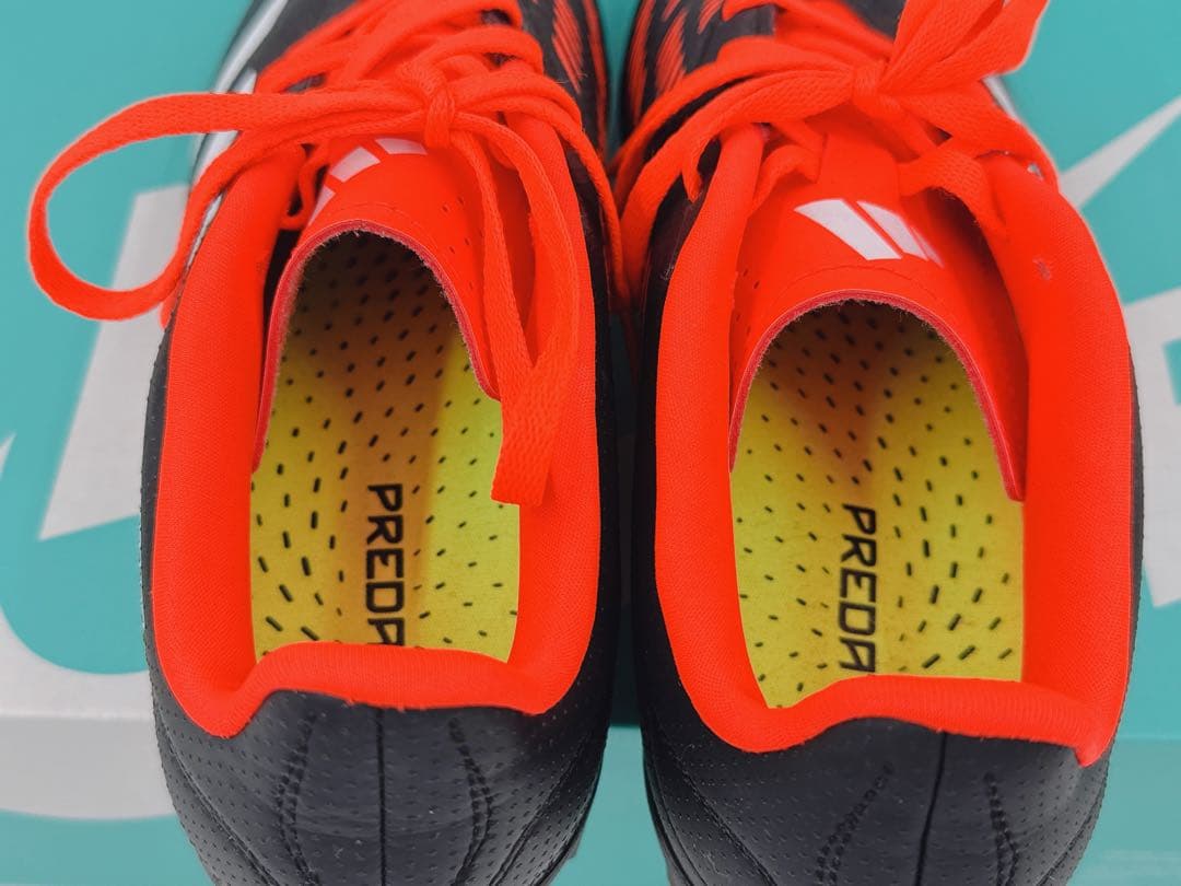 adidas PREDATOR CLUB TFプレデター クラブ TF 23cm