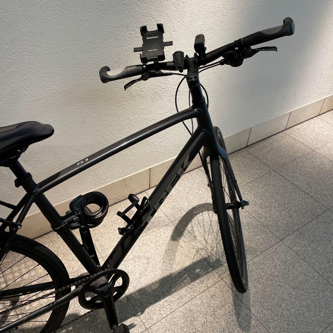 【極美品/メンテ済】Trek FX 3（リアキャリア付)ホイール交換済都内手渡し
