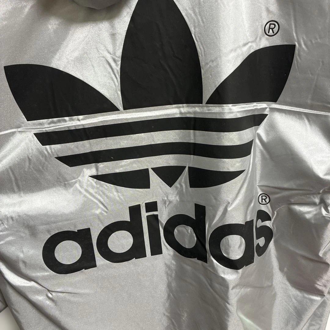 adidas シルバー フード付き ベンチコート　Lサイズ