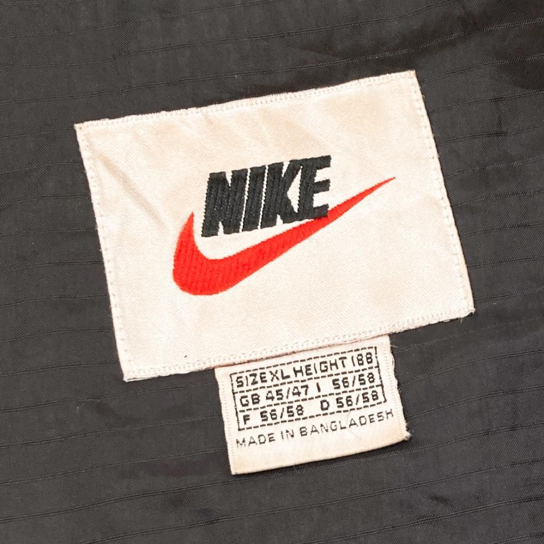 ナイキ NIKE ジャケット 刺繍ロゴ ブラック 黒色 XL 1939