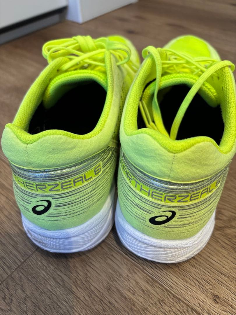 ASICS ターサージール 蛍光イエロー ランニングシューズ