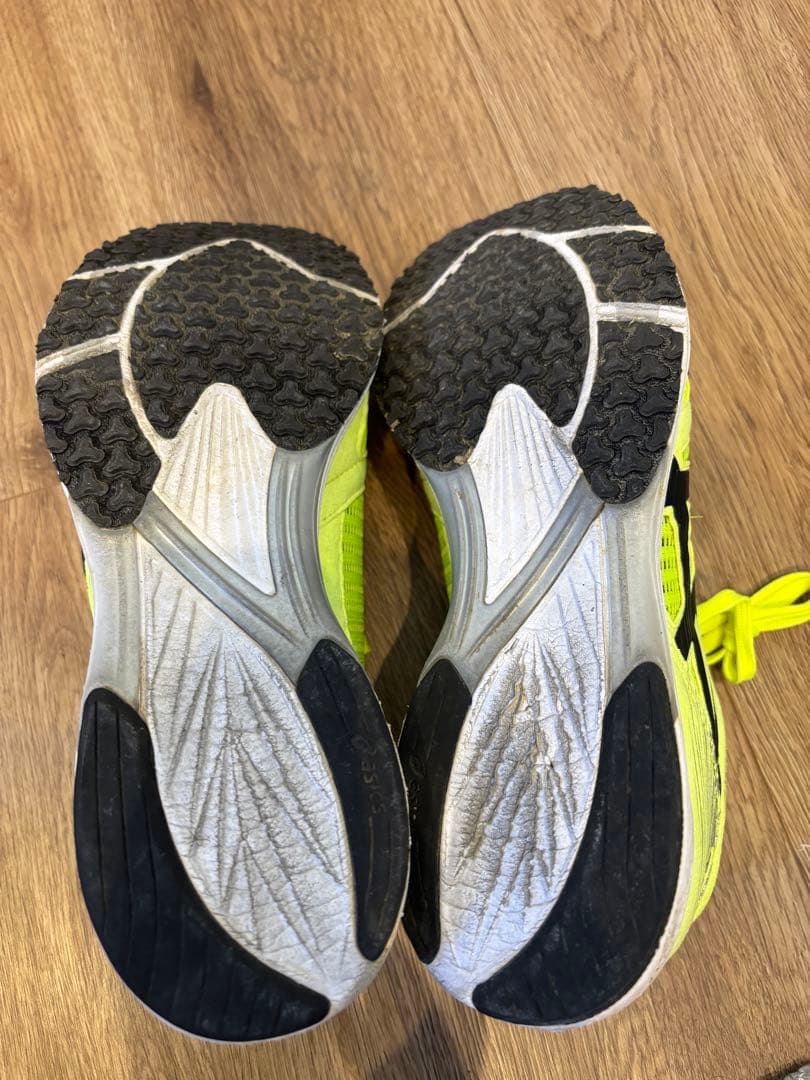 ASICS ターサージール 蛍光イエロー ランニングシューズ
