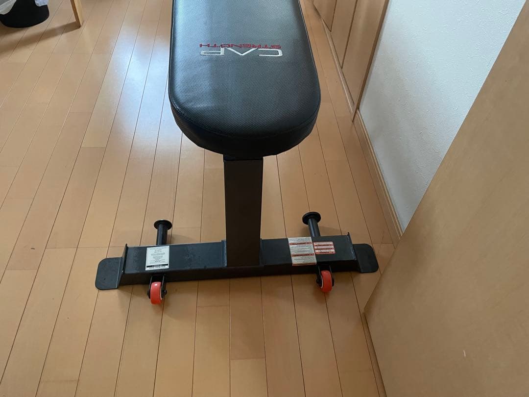 インクラインベンチ