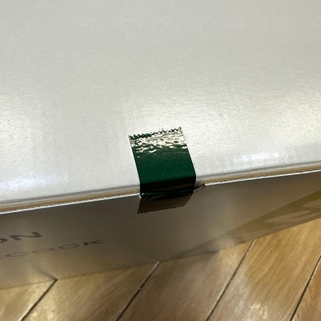 新品　未使用　ヨネックス　シャトル　ニューオフィシャル　4番　20ダース