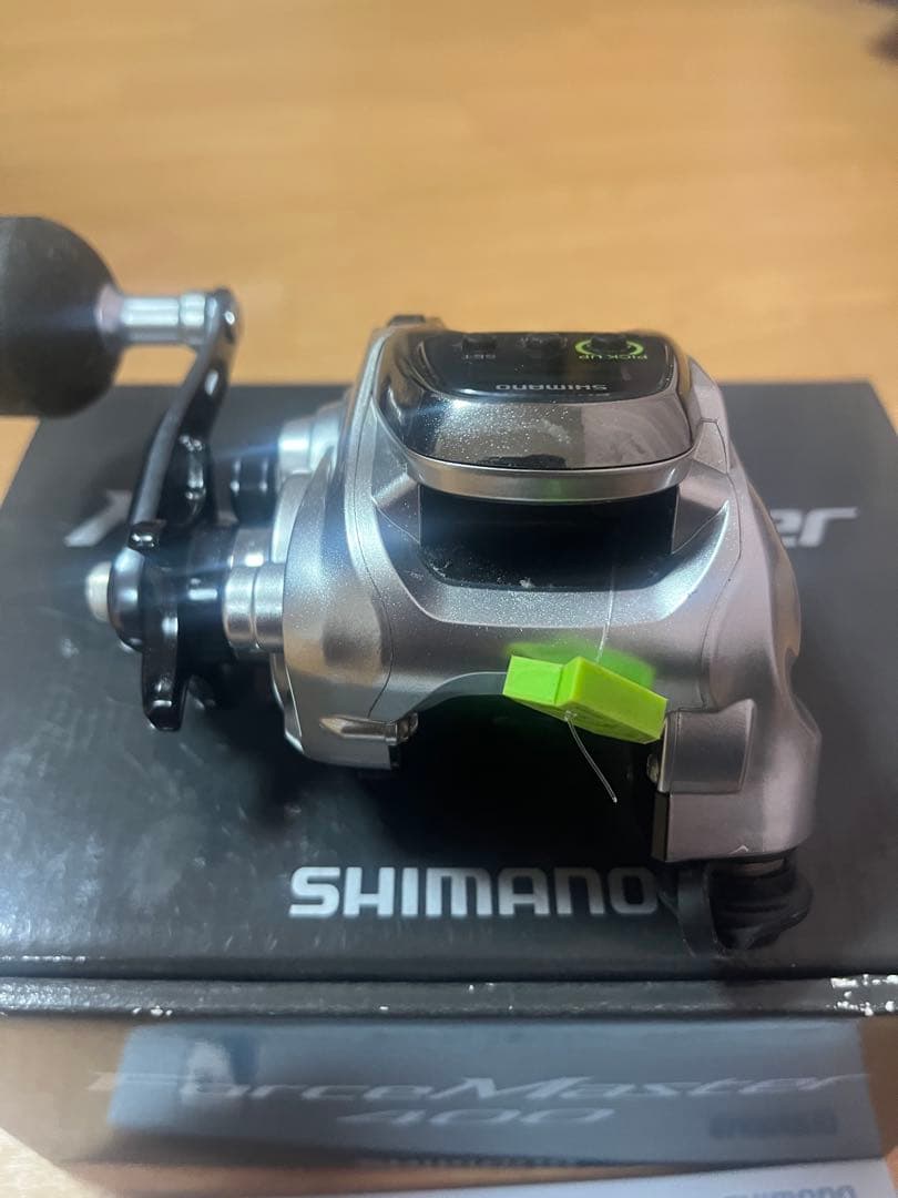 【美品】 シマノフォースマスター400ForceMaster 400 電動リール