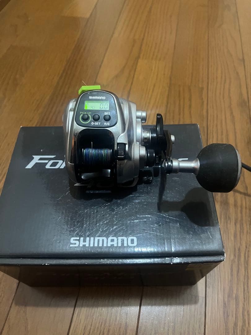 【美品】 シマノフォースマスター400ForceMaster 400 電動リール