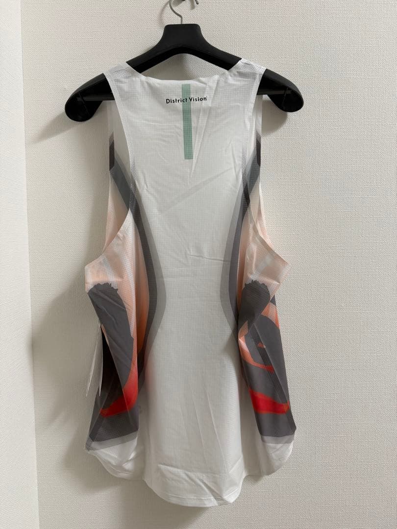 2XU×District Vision Singlet