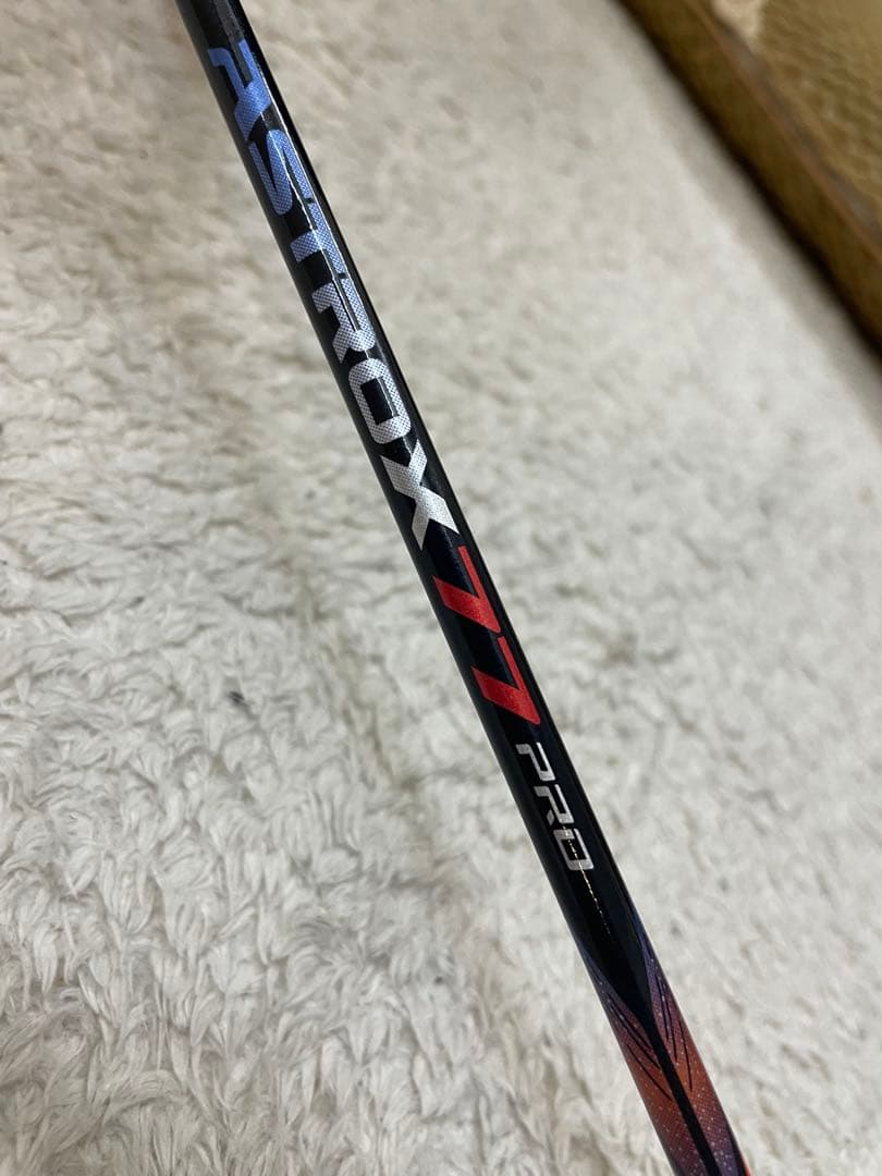 YONEX アストロクス77PRO 4U G6