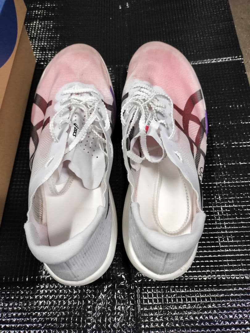 ASICS メタスピードレイ　27.0