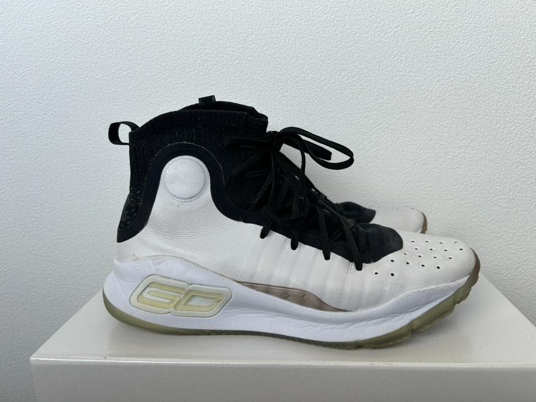 「希少」Under armour Curry 4 カリー バッシュ 26.5