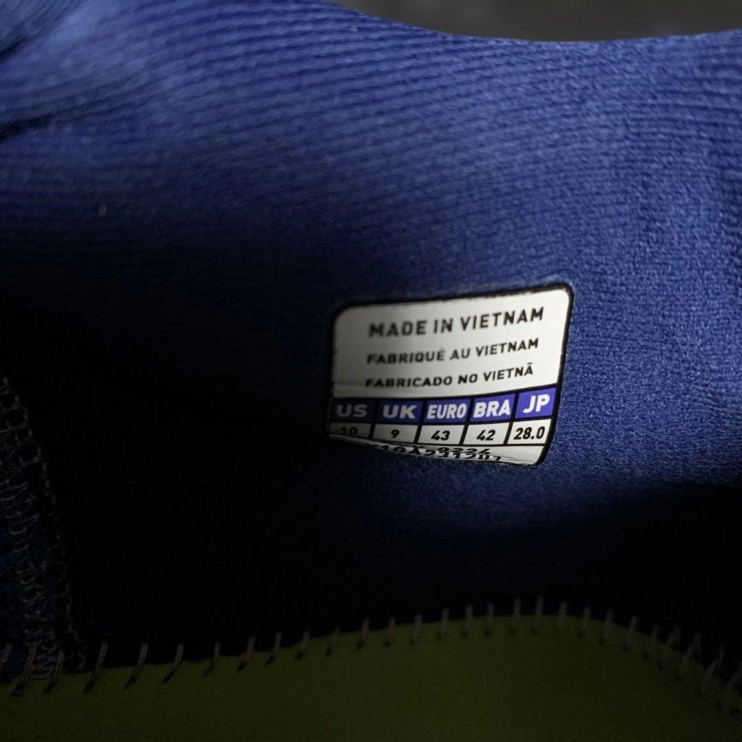 Mizuno Wave Momentum 3 バレーボールシューズ 28センチ