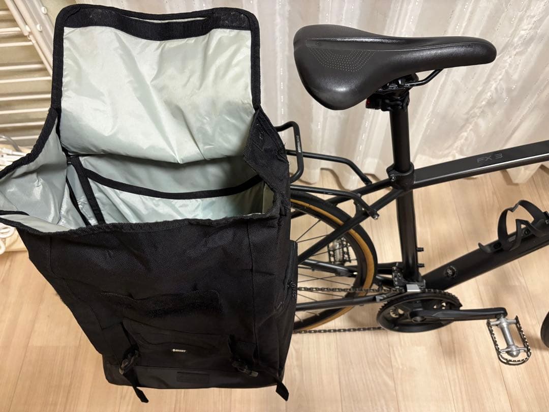 TREK FX3/2020. M 引取