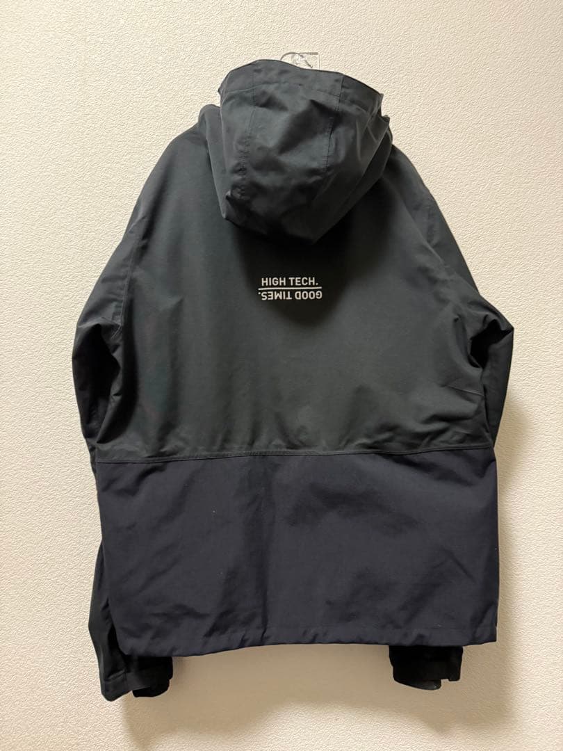 686 24-25SIXシリーズ　新品未使用　上下セット